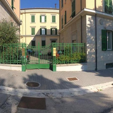 A Casa Di Noemi Bed & Breakfast L'Aquila Exterior photo
